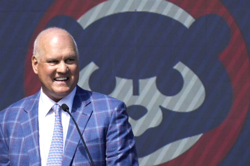 Former Chicago Cubs player Ryne Sandberg speaks before the team unveils a statue of him before a baseball game against the New York Mets in Chicago, Sunday, June 23, 2024. (AP Photo/Nam Y. Huh)