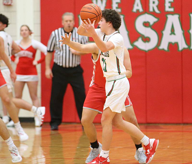 L-P's Mike Hartman looks to pass the ball against Streator on Thursday, Jan. 28, 2023 at L-P High School.