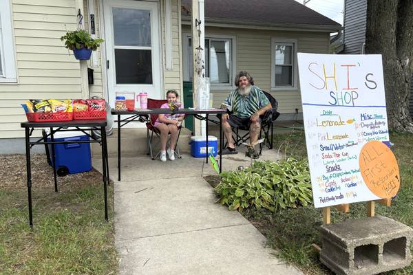 Ottawa girl sets up shop to raise funds for Texas flood victims