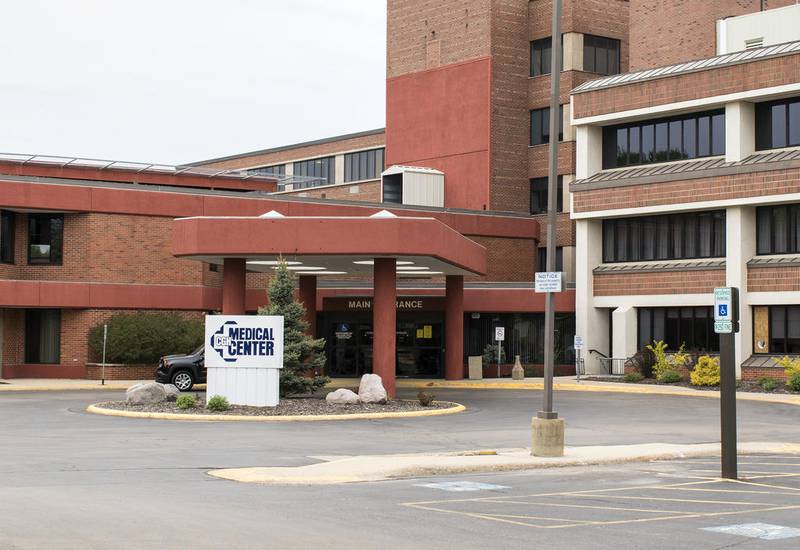 CGH Medical Center in Sterling is slated to receive around 400 COVID-19 vaccine doses anticipated to come to Whiteside County next week for high risk health care workers.