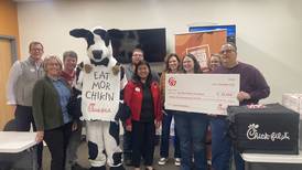 Joliet Chick-fil-A surprises Northern Illinois Food Bank employees with lunch, check before Thanksgiving