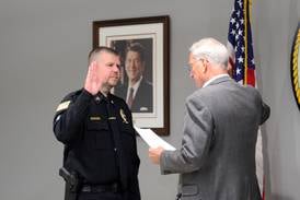 Photos: 3 members of Dixon Police Department take oaths of office