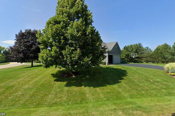 Sale closed in Crystal Lake: $657,000 for a residential home
