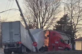 Truck crash Friday causes Peru power outage