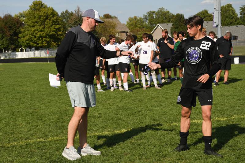 Manteno's Ben Froeschle receives his award after the Rivals Cup championship game on Saturday, Sept. 27, 2025.