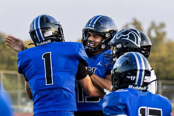 Jonas Williams breaks IHSA career passing TD record, Lincoln-Way East rolls past Metea Valley