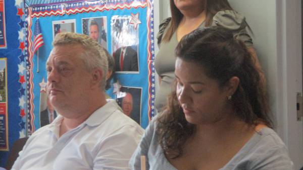 Joliet trains bilingual volunteers for crisis response squad