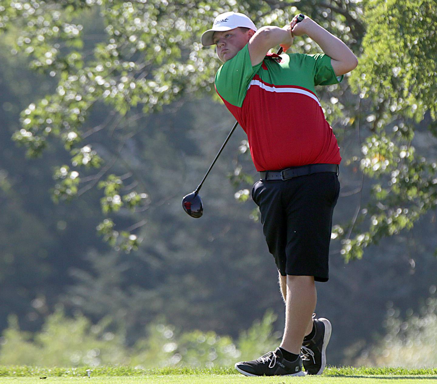 L-P's Coleman Rundel, golfs at the Class 2A Regional meet at Deer Park Golf Club in Oglesby on Wednesday Sep. 29, 2021