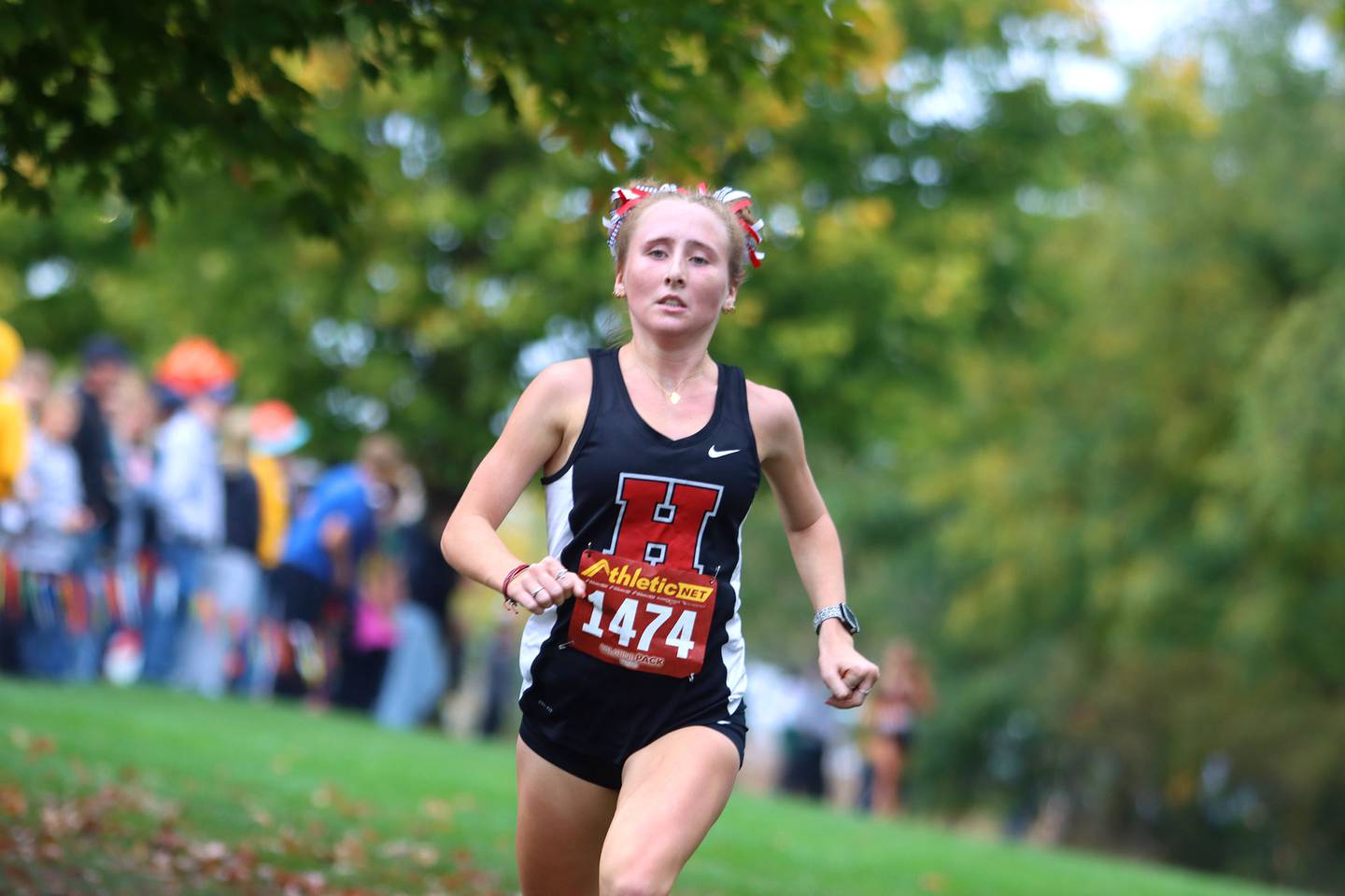 Huntley’s Isabella Ciesla places third during the Fox Valley Conference Cross Country Meet at McHenry County College in Crystal Lake on Saturday, October. 18, 2025.