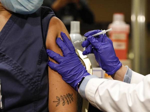 Vaccine Central: Where we’re finding COVID-19 vaccine appointments in northern Illinois today