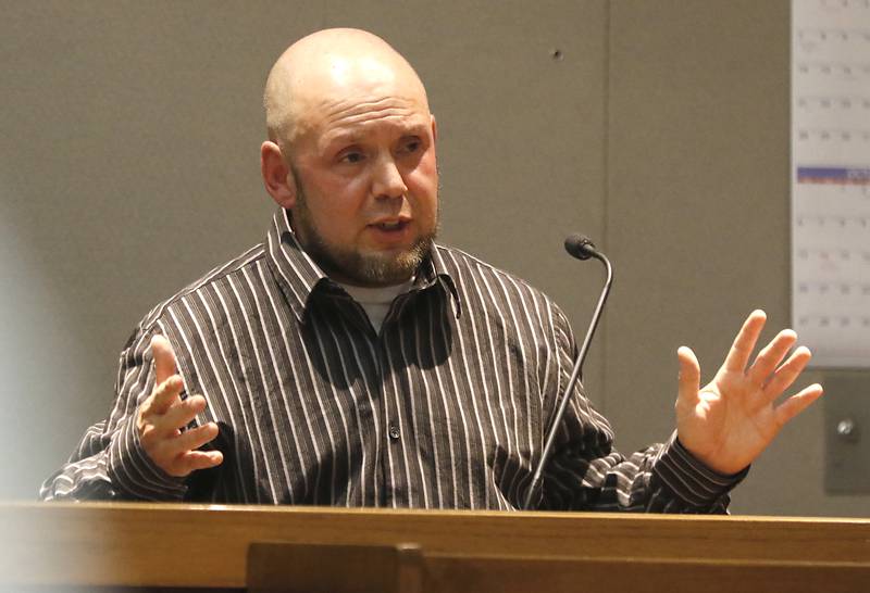 Kenneth Smith testifies Tuesday, Oct. 24, during his certificate of innocence hearing before McHenry County Judge James S. Cowlin at the McHenry County Courthouse. Smith, 47, was convicted of first-degree murder and attempted armed robbery in connection to the March 6, 2001, shooting of Raul Briseno Sr., who was killed in what prosecutors have called a botched robbery at his restaurant, Burrito Express. In 2020, the U.S. District Court for the Northern District of Illinois overturned the conviction, and the decision was upheld in 2021 by U.S. Court of Appeals for the 7th Circuit.