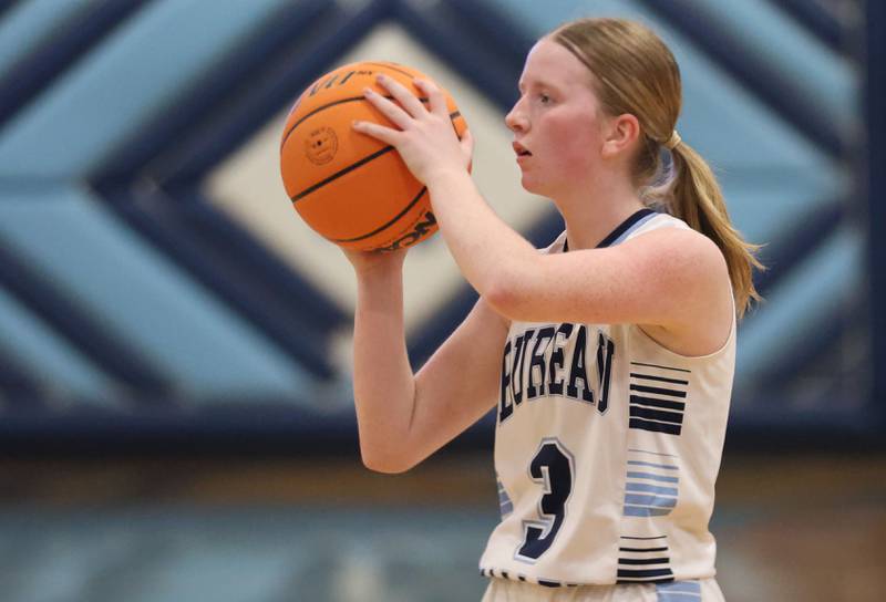 Bureau Valley's Brooke Helms looks to pass the ball during the Thanksgiving Tournament on Wednesday, Nov. 19, 2025 at Bureau Valley High School.