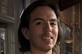 Streator High senior Gabriel Gutierrez earns DAR Good Citizen Award