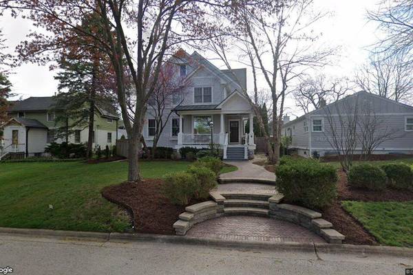 Single-family home in Hinsdale sells for $1.75 million