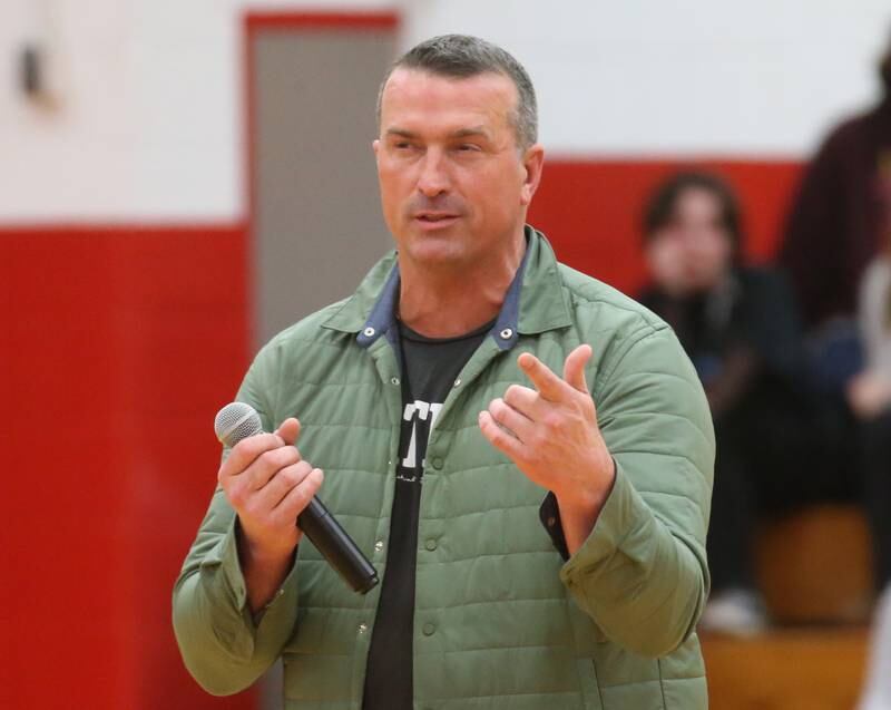 Former NBA player and motivational speaker Chris Herrin talks to Woodland and Streator students on Wednesday, March 1, 2023 at Streator High School. Herrin battled substance abuse during his time as a college basketball player, international leagues and in the NBA.