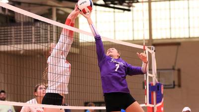 Photos: Rochelle volleyball vs. Oregon