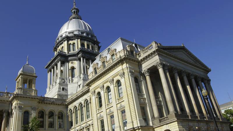 Illinois lawmakers condemn ICE raids in Chicago, weigh state response