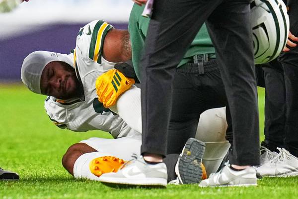 MRI confirms Packers’ Micah Parsons tore his ACL, AP source says