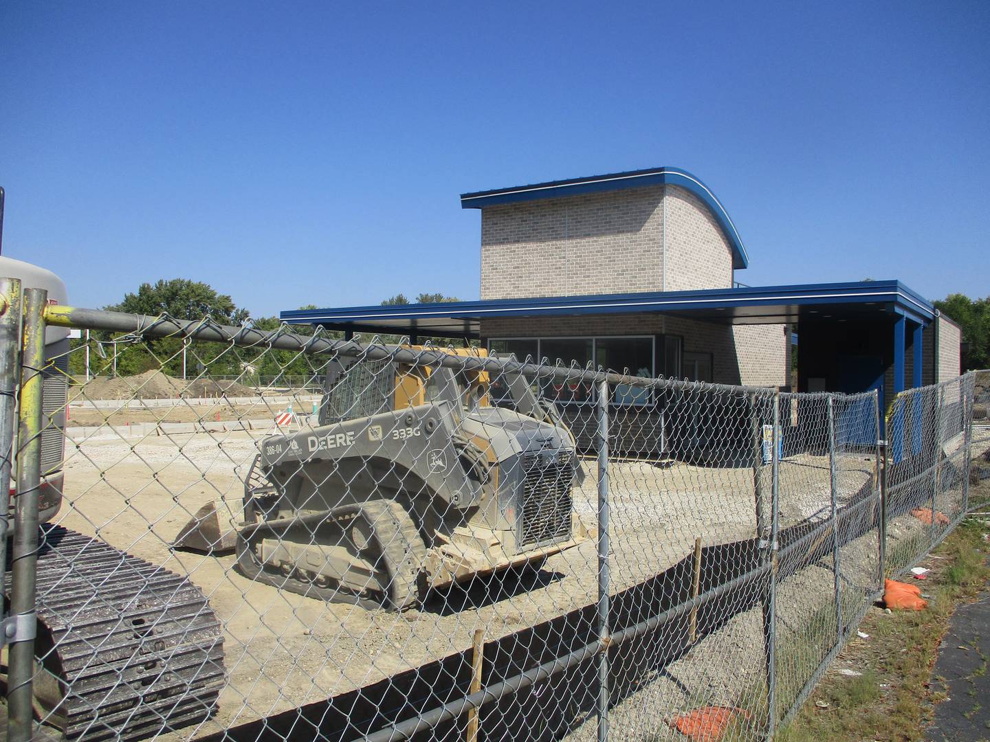 A second 7 Brew in Joliet is under construction at 2551 Plainfield Road. Oct. 4, 2025