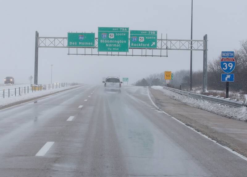 Traffic moves smoothly at the intersection of Interstate 80 and Interstate 39 on Friday, Jan. 12, 2024 near La Salle.