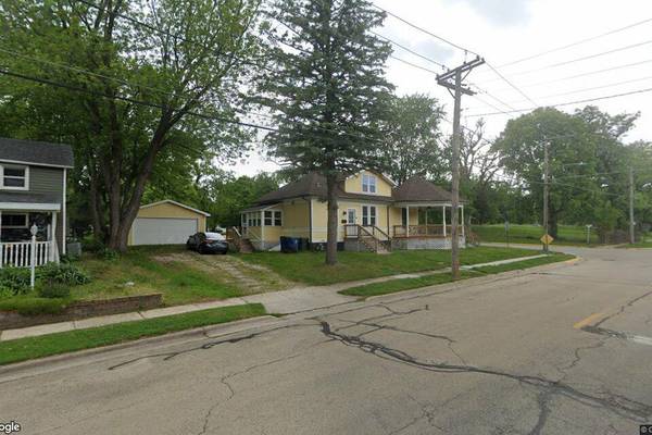 Single-family home built in 1900 sells for $295,000 in Morris