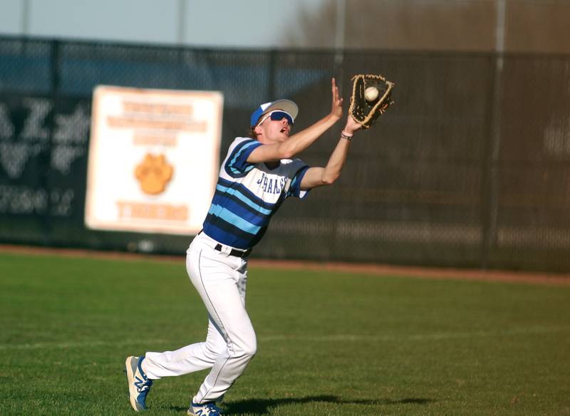 St. Charles North’s Luke Holtz makes a catch during a game against Batavia at St. Charles North on Monday, April 15, 2024.