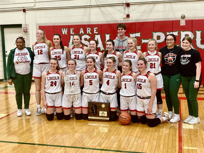 The No. 1 ranked Lincoln Railsplitters defeated Dixon 46-24 to capture the Class 3A LaSalle-Peru Supersectional Monday night. Lincoln rides a 36-0 record back to state after finishing second a year ago.