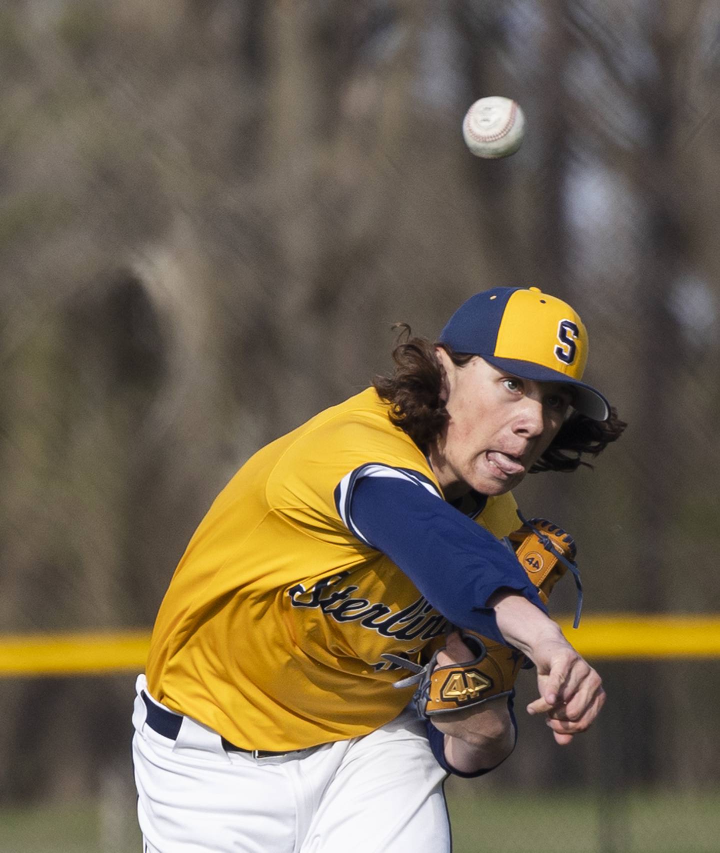 Sterling’s Eli Penne fires a pitch against Moline Wednesday, April 16, 2025.