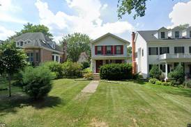 Hinsdale: Single-family home built in 1888 goes for $2.05 million