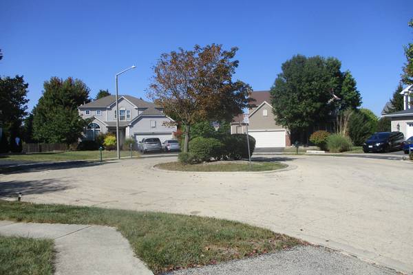 Husband and wife dead in Joliet murder-suicide shootings, police say