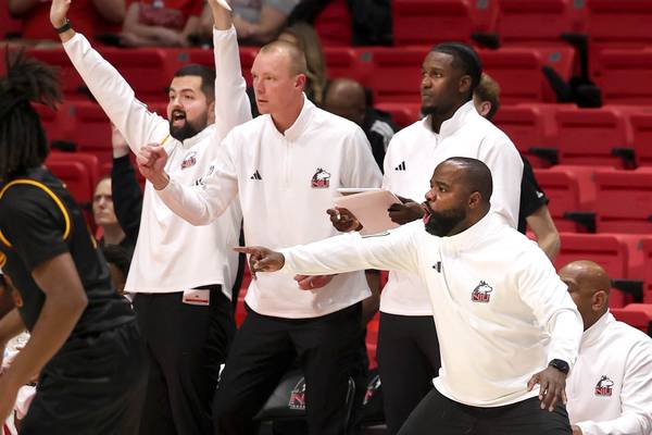 Rashon Burno let go after 48-106 record in five years as NIU men’s basketball coach