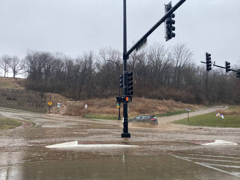Photos Election Day met with rainy weather in McHenry County Shaw Local