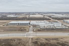 Hollywood Casino Joliet plans to open in August