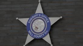 Homer Glen robbery suspects arrested after crashing vehicle in Joliet area