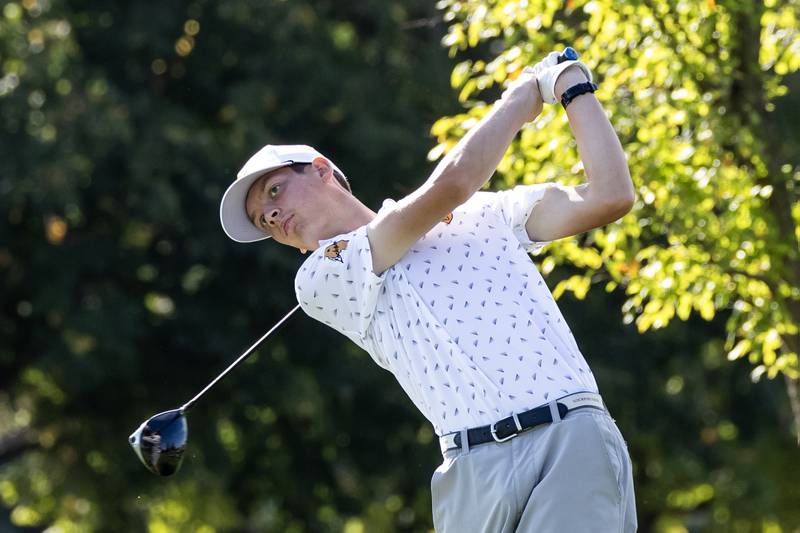 Lockport’s Joseph Eaton competes at the 10th hole during the IHSA Boys’ Class 3A Sectional at Wedgewood Golf Course in Plainfield on Oct. 6, 2025.