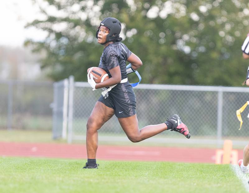 Willowbrooks Jada Langston runs the ball in for a touchdown against West Aurora at the Sectional Final on Tuesday, Oct. 14,2025 in South Elgin.
