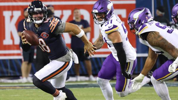 Photos: Bears open season with 27-24 loss to Vikings on Monday night
