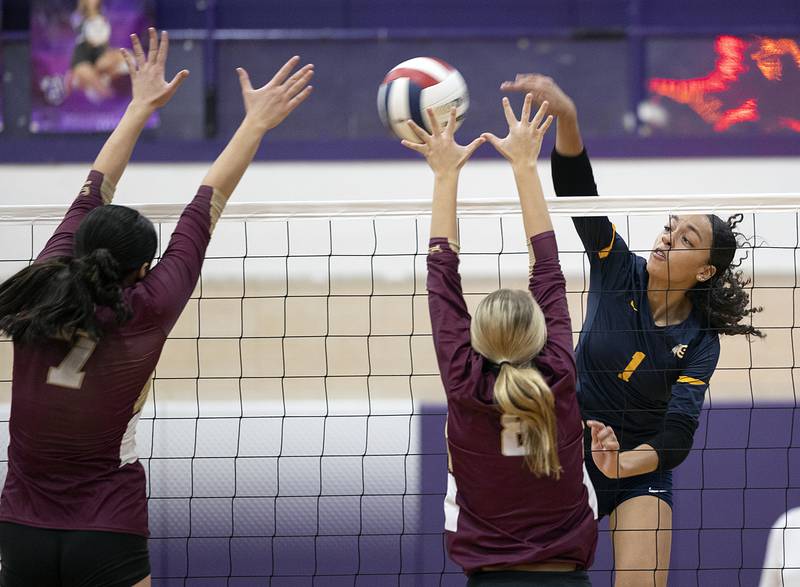 Sterling’s Nia Harris hammers the ball against Morris Tuesday, Oct. 29, 2024, at the class 3A regional semifinal in Dixon.