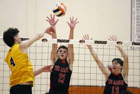 Benet bounces back to take Silver division title at Tiger Classic