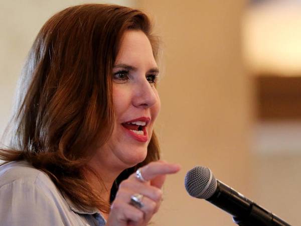 McHenry County Democratic Party chairwoman one of 20 Illinois electors who cast votes Monday