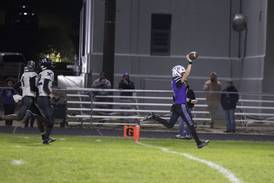 Dixon rolls past Woodstock North in Class 4A first-round game