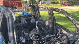 Truck in New Lenox destroyed by fire, garage also damaged  