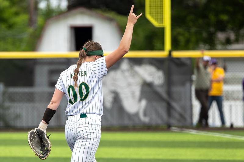(00) Jill Pinter of St. Bede signals hand on Tuesday, May 27, 2025 at Illinois Valley Central High School in Chillicothe.