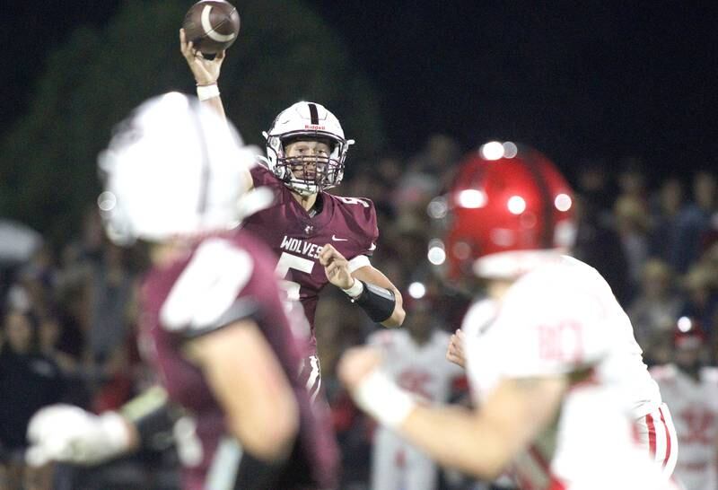 Prairie Ridge’s Joseph Vanderwiel passes against Huntley in varsity football at Crystal Lake Friday night.