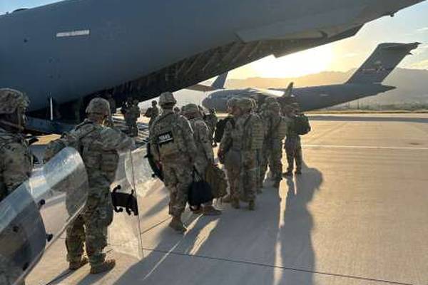 Texas National Guard troops mobilize in Chicago region