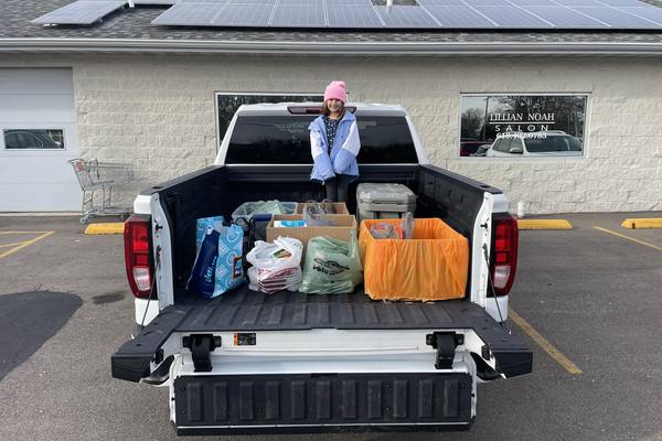 Santa’s Helper Food Drive returns to Polo ahead of the holiday season 