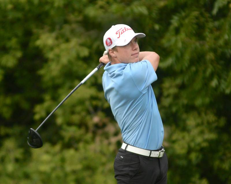 Oregon's Jackson Messenger watches a drive on Wednesday, Sept. 3, 2025 during a match with Rochelle at Silver Ridge Golf Course.