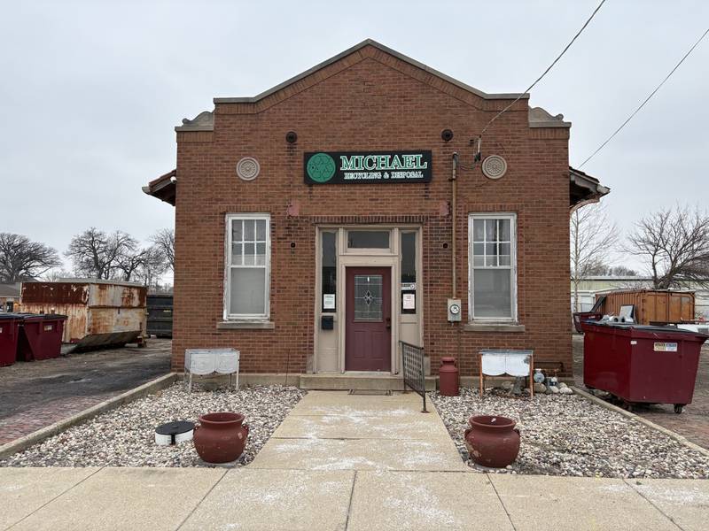 The building at 506 E. Hickory Street in Streator will possibly undergo facade renovations with the help of a $15,000 grant from the city’s Downtown Building Repair & Façade Grant Program.