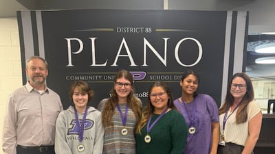 Plano School board recognizes student-led mentorship program 