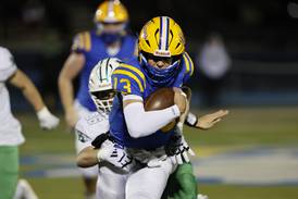 Lyons, on Ryland Avants’ field goal, edges York in final seconds again, this time in Class 8A first-round game